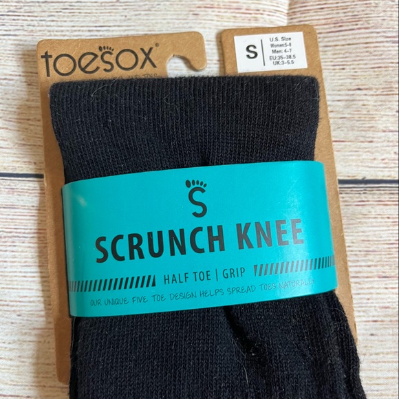 NWT TOESOX SCRUNCH KNEE half toe socks - Picture 4 of 6
